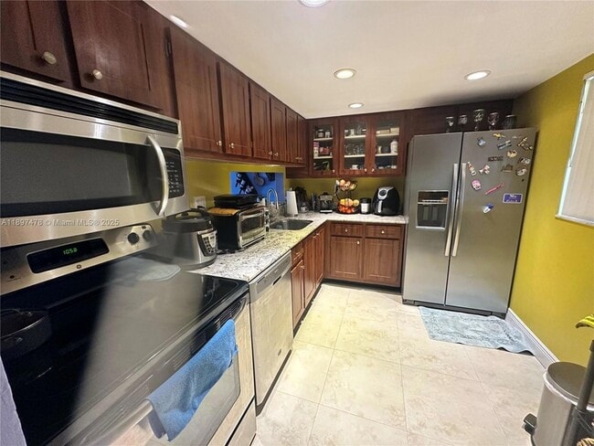 Foto del edificio - 8045 SW 107th Ave