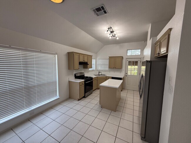 Foto del edificio - 1608 Parkwood Dr