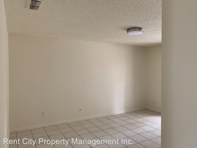 Building Photo - 3 br, 2 bath House - 8023 Center Pkwy