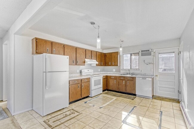 Building Photo - 9406 W 57th Ave