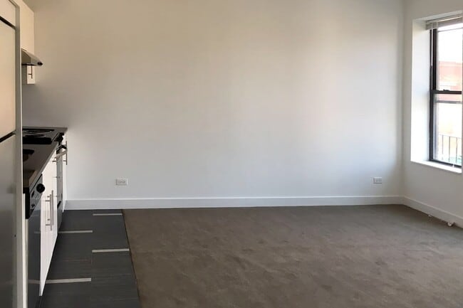 Interior Photo - The Sutherland