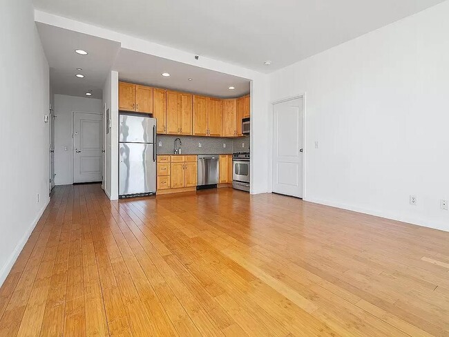 Photo - 504 W 136th St Apartment