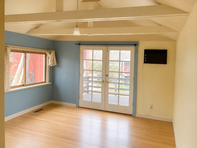 Foto del edificio - 10535 Mason Rd