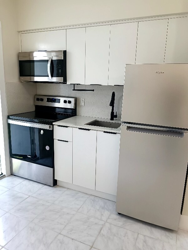 Foto del edificio - 2489 SW 27th St
