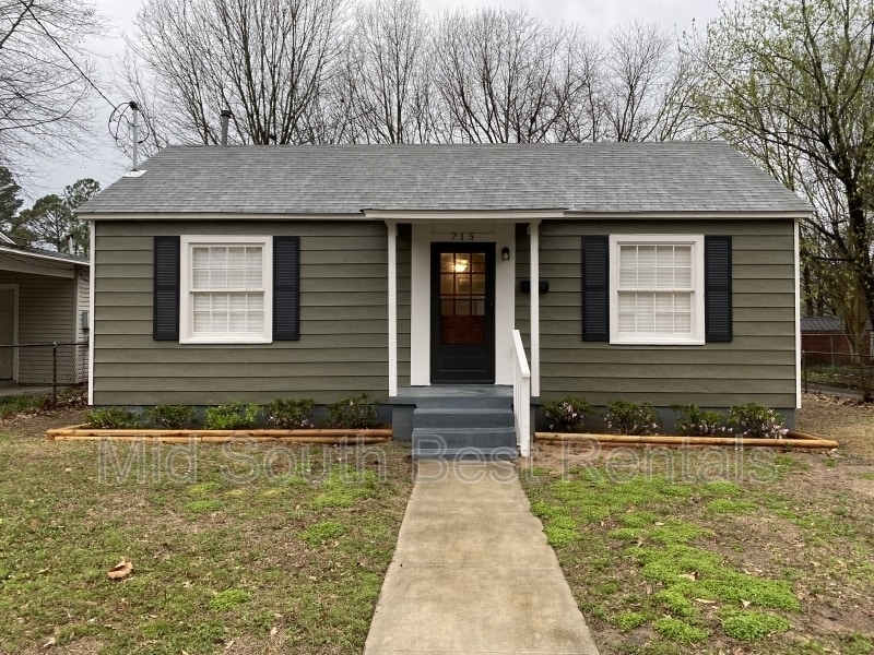 715 Blossom St, North Little Rock, AR 72117 House Rental in North