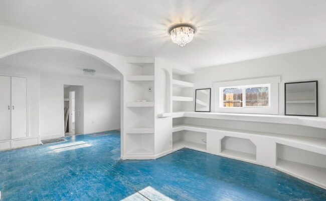 Building Photo - 1544 Wabash Ave