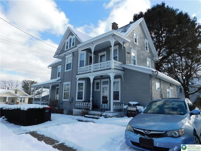 Foto del edificio - 300 S 9th St