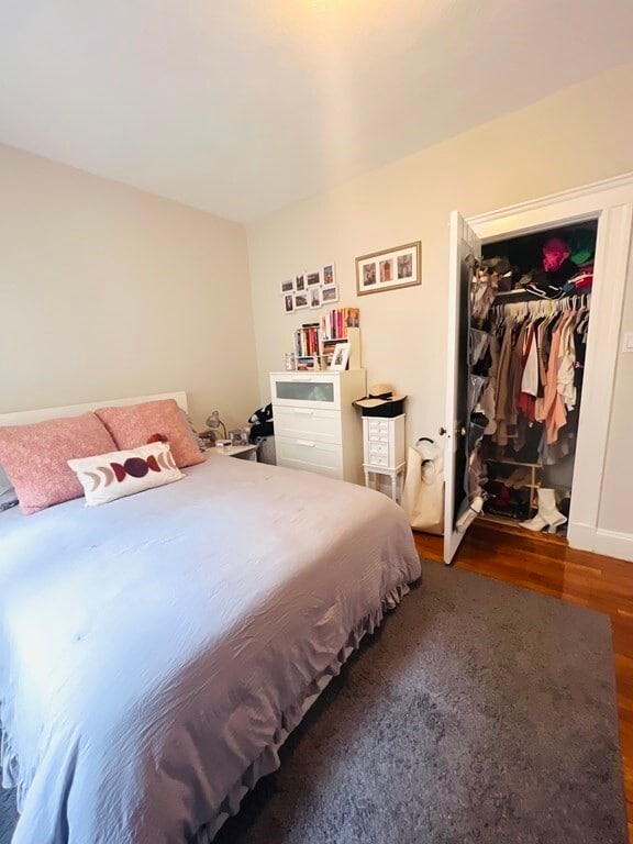 Building Photo - 322 Summit Ave