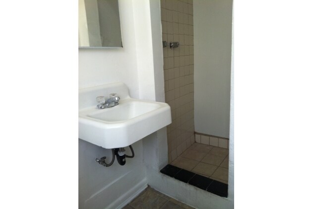 Interior View of Property - 3247 Fletcher Dr