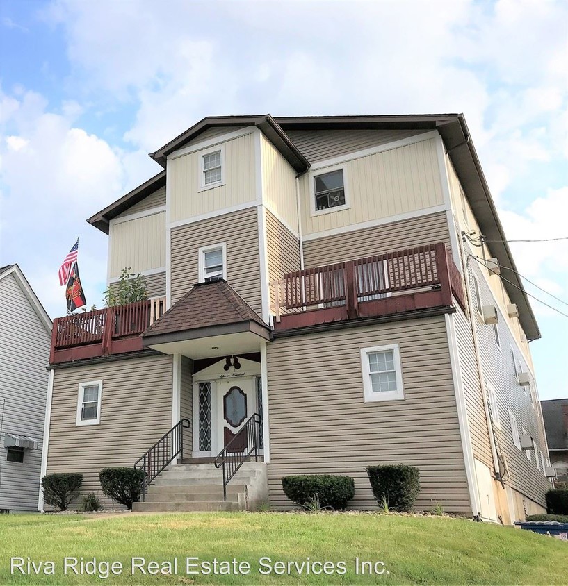 Primary Photo - 1100 Ridge Ave