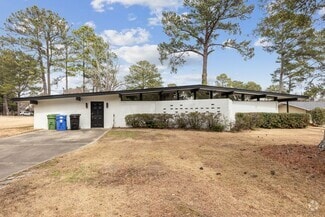 Building Photo - 2805 Edgewood Rd