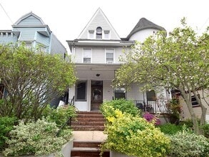Building Photo - 157 Harrison Ave