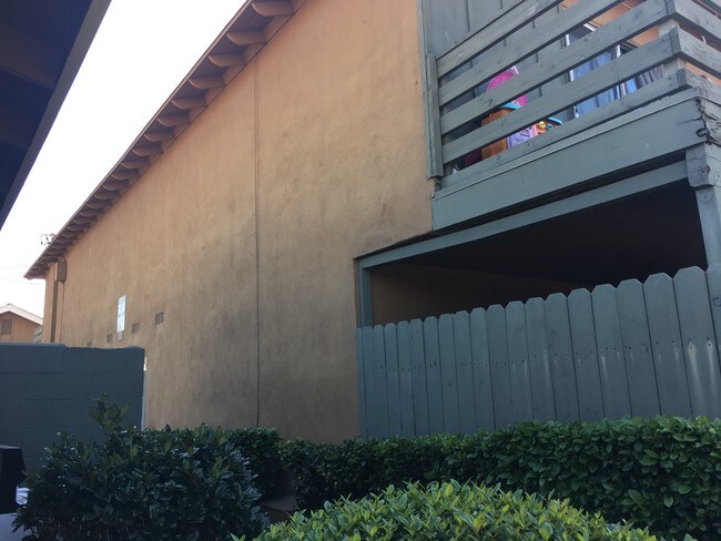 Building Photo - 2121 S Camino St