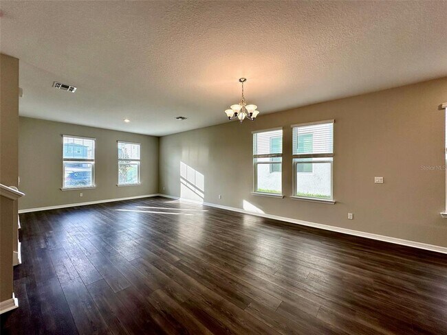 Foto del edificio - 4869 Lacewing Dr