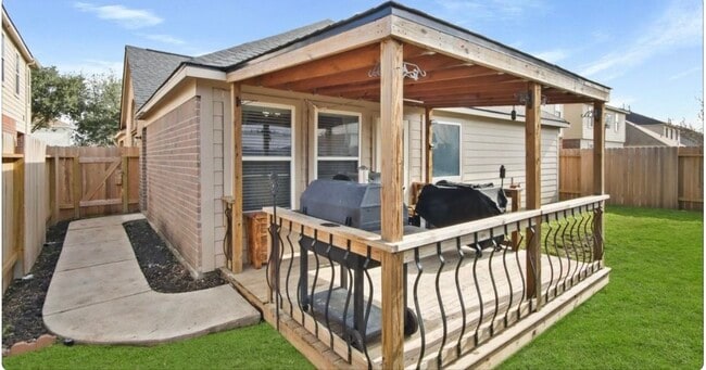 Building Photo - 17911 Egret Lake Way