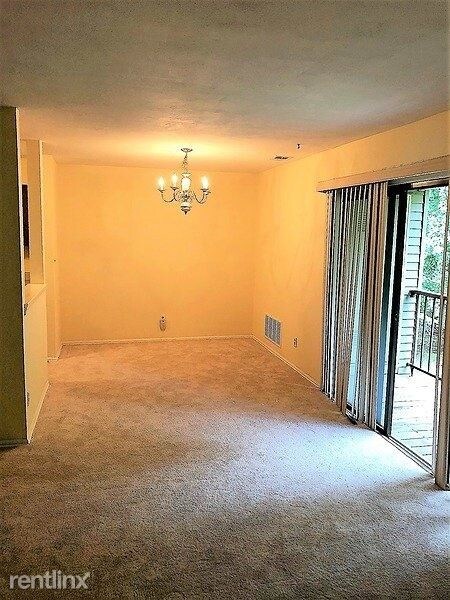 Building Photo - 2 br, 1 bath Condo - 164 Wyndham Place