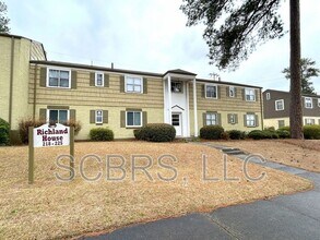 Building Photo - 4600 Fort Jackson Blvd