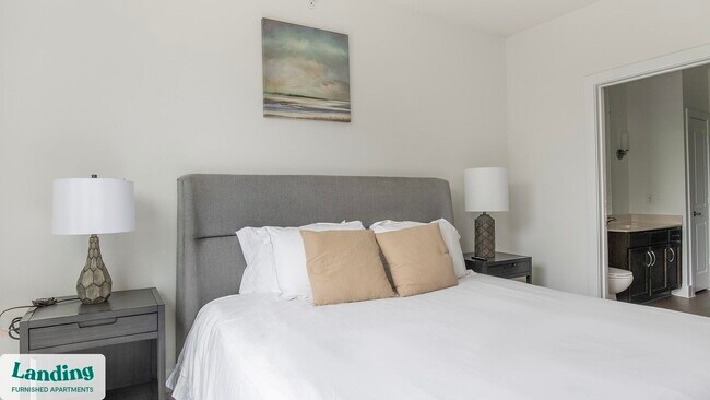 Foto del edificio - 7373 Valley View Ln