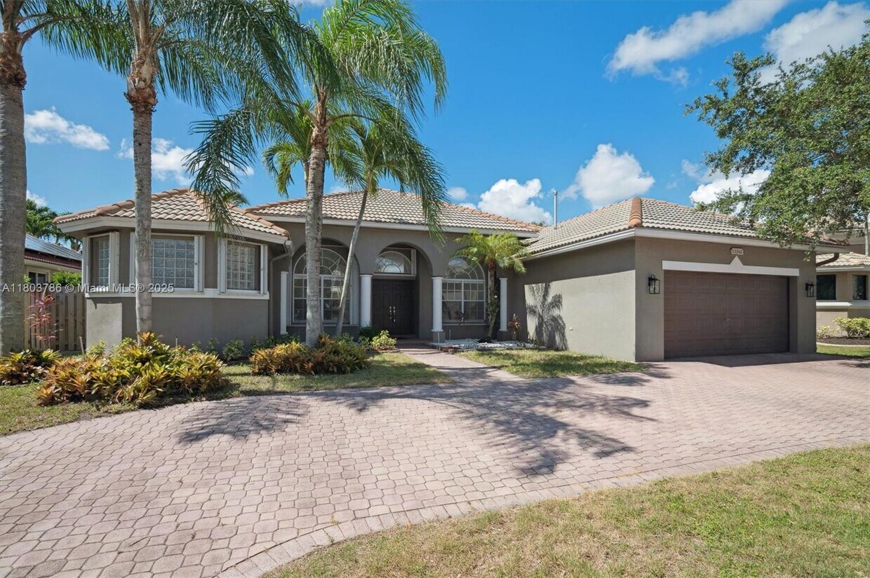 Primary Photo - 13742 NW 16th St