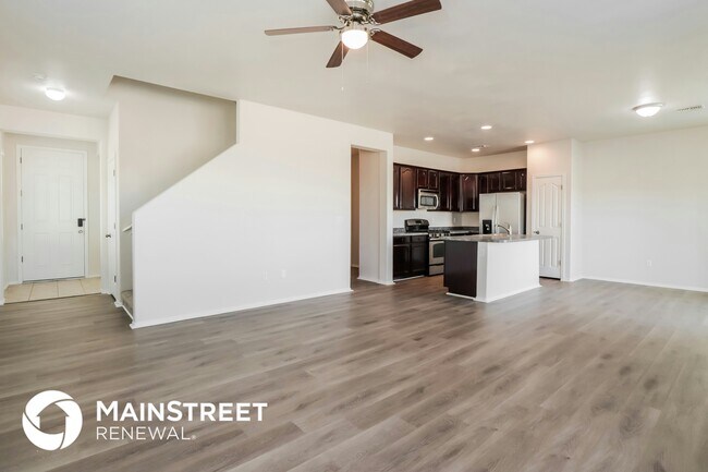 Foto del edificio - 1027 E Madera Grove Ln