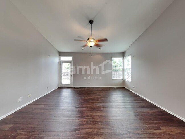 Foto del edificio - 1400 Bridgehampton Dr