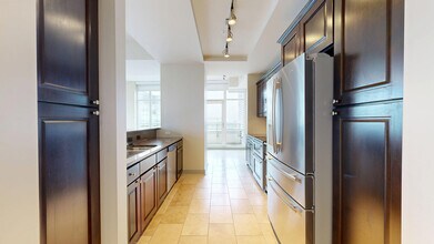 Interior Photo - TEN20