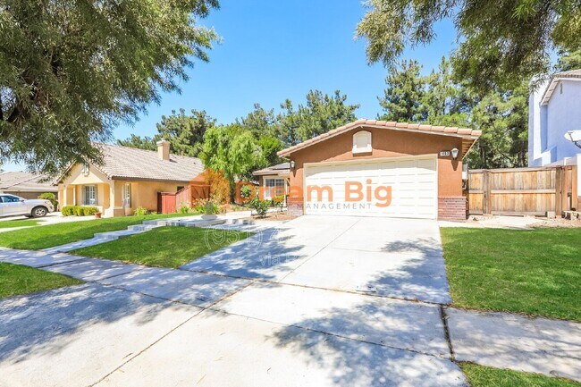 Foto del edificio - 1493 Evergreen Ave