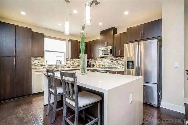 Foto del edificio - 7837 Modern Oasis Dr