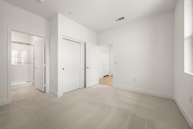 Photo - 124 Tiffin Townhome