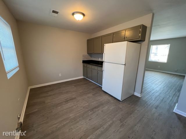 Foto del edificio - 2 br, 1 bath House - 1600 Tucker St Apt C