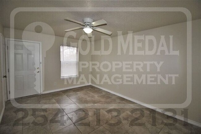 Foto del edificio - 4707 Westcliff Rd