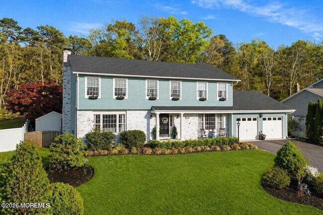 Building Photo - 213 Woodberry Dr
