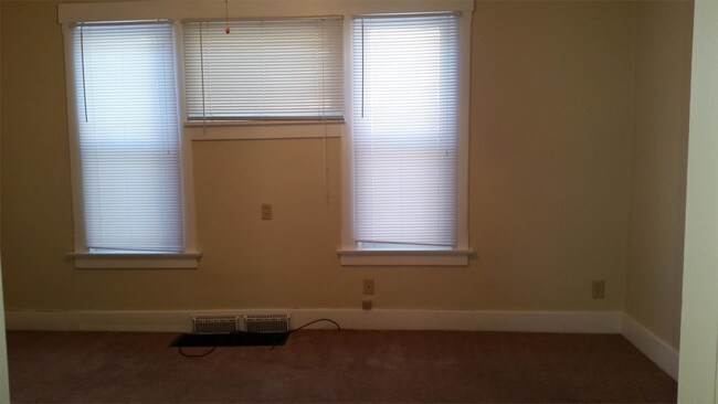 Foto del edificio - 1545 Washington Ave SE