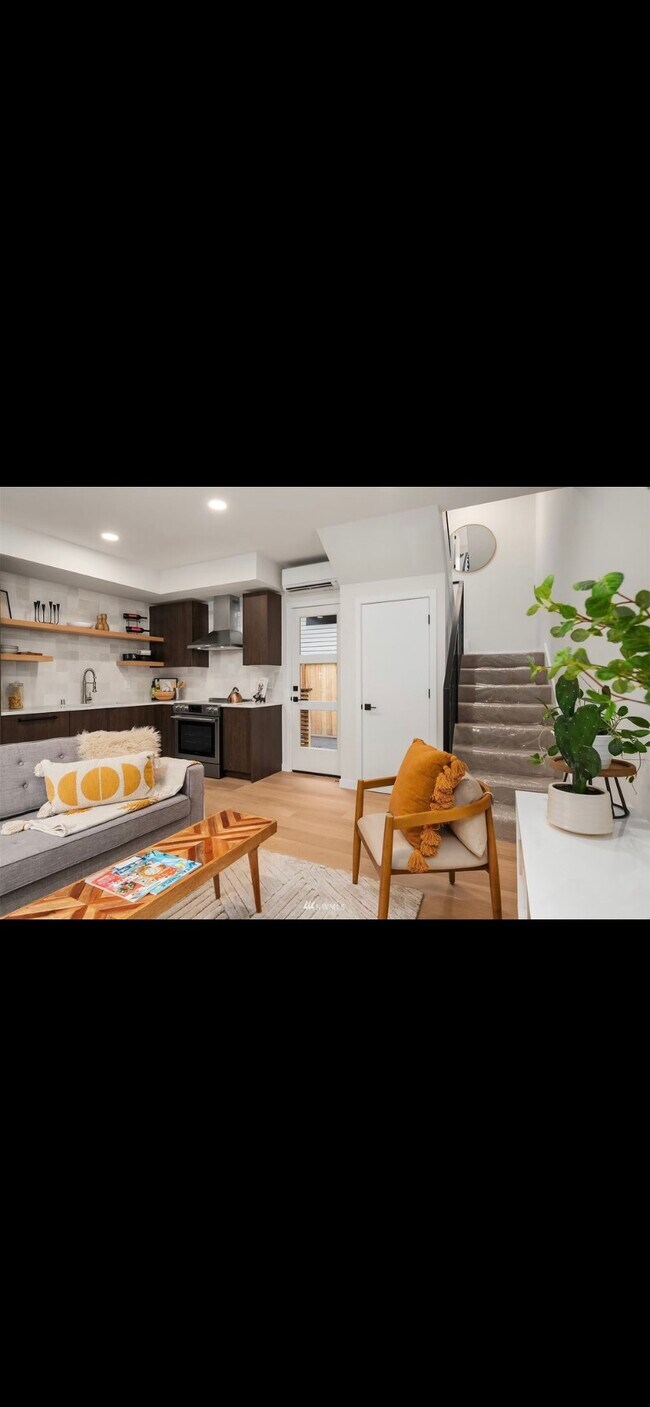 Foto del edificio - 4601 Burke Ave N