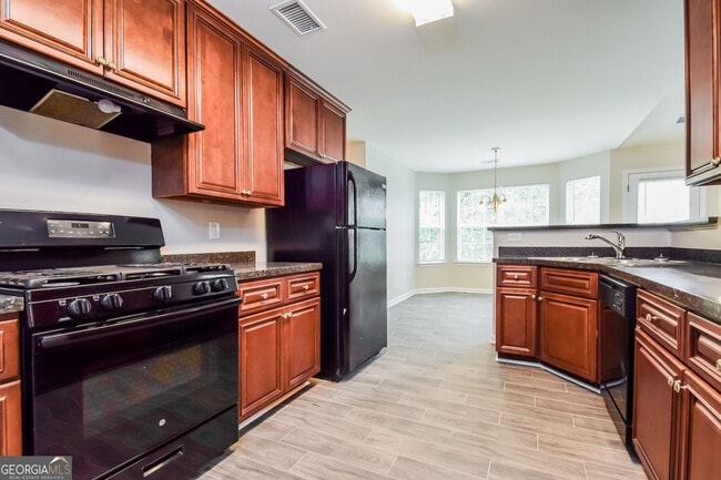 Building Photo - 708 Winesap Ct