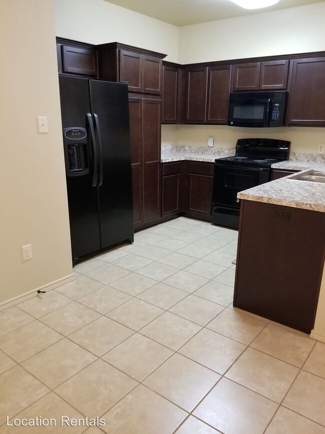 Building Photo - 3 br, 2 bath House - 3120 113th Street