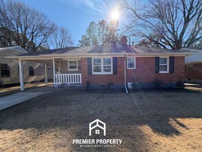 Building Photo - 3597 Philsdale Ave