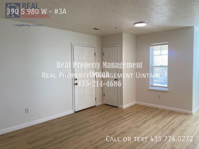 Foto del edificio - 390 980