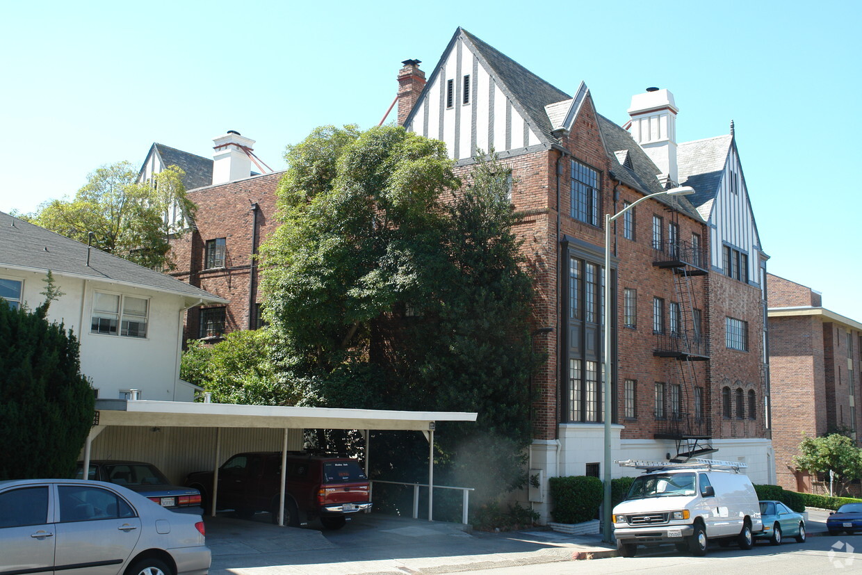 Building Photo - The Terrace