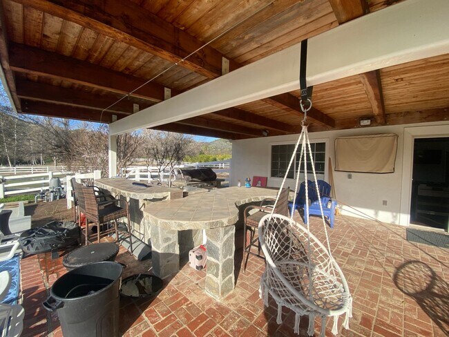 Foto del edificio - Great horse property in Del Luz!