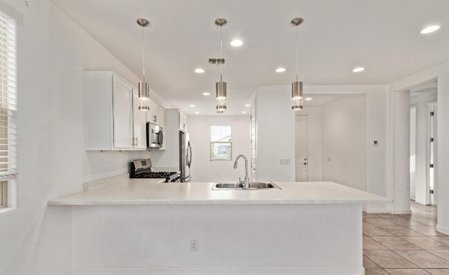 Foto del edificio - Great location near Westgate!