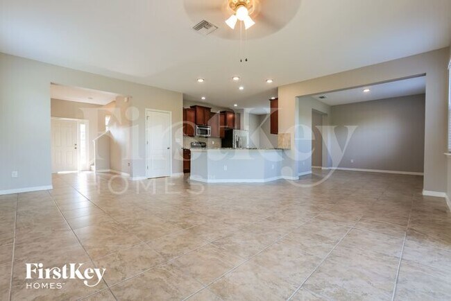Foto del edificio - 316 Corbett Bluff Dr