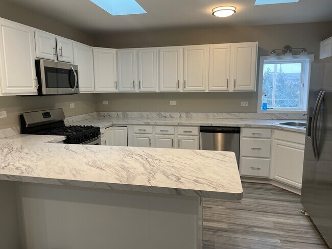 KITCHEN - 113 W Railroad Ave