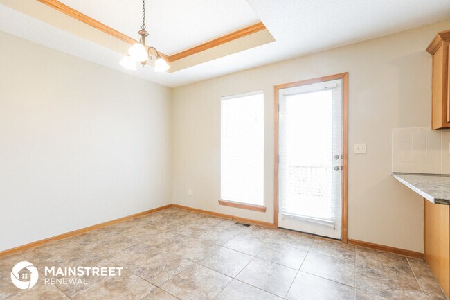 Building Photo - 5501 Crysler Ave