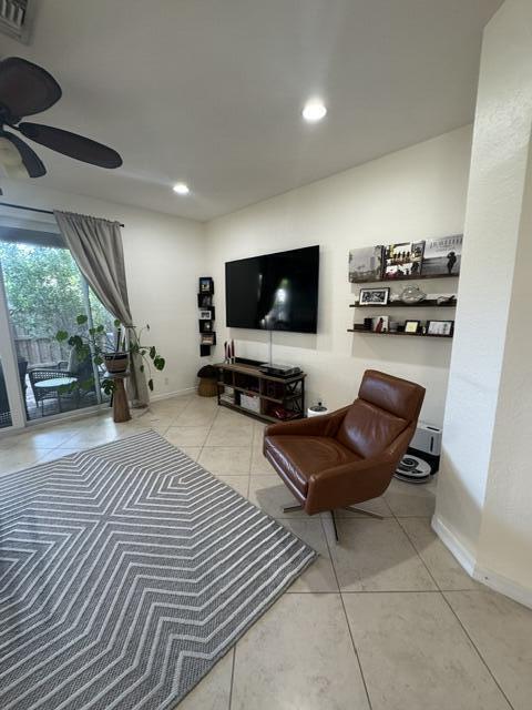 Foto del edificio - 2622 Webb Ave