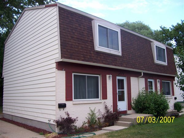 Building Photo - 1623 Pennoyer Ave