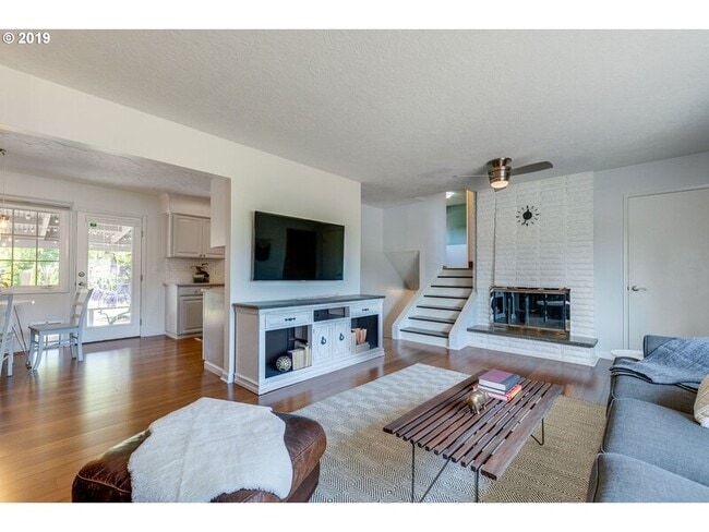 Building Photo - 3333 SE 167th Ave