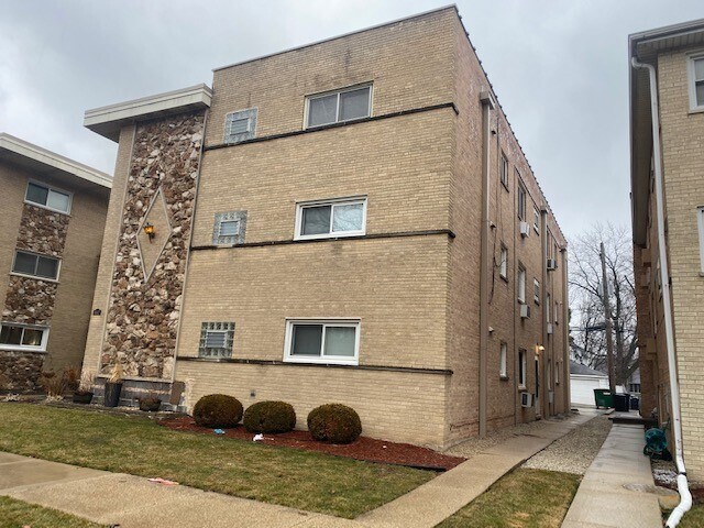 Primary Photo - 6869 N Overhill Ave