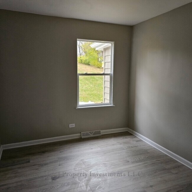 Foto del edificio - 7119 S Solon Rd