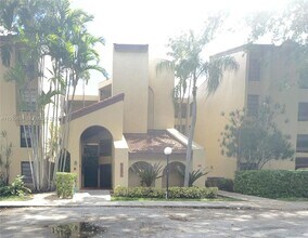 Building Photo - 9255 SW 125th Ave